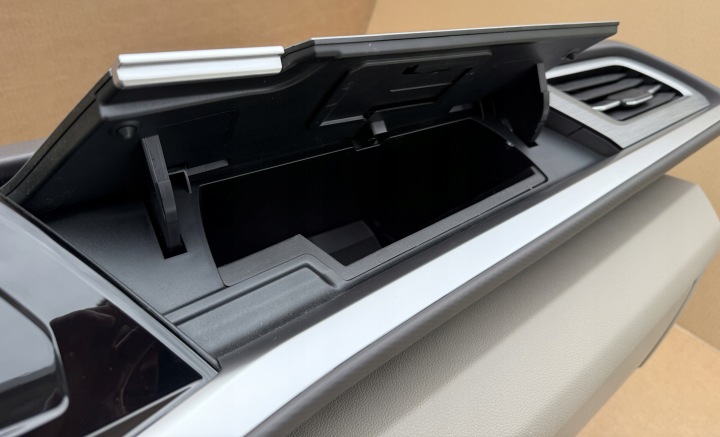 фото №6, Консоль торпедо роздавальна vw t7 multivan нова оригінал