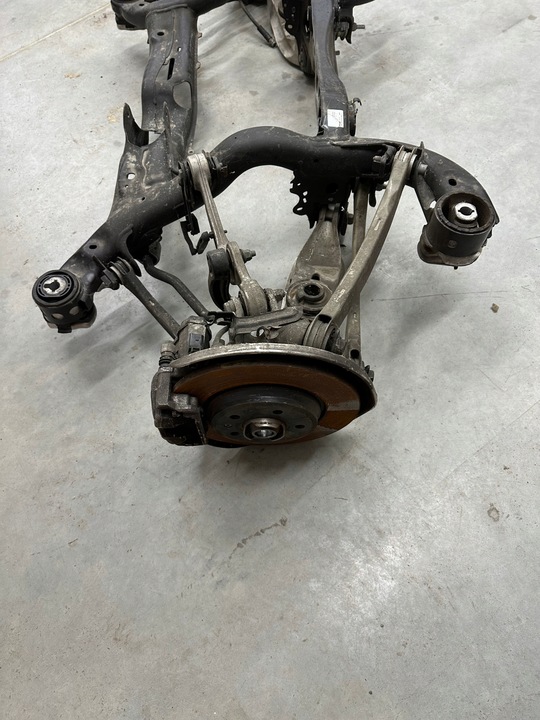 фото №7, Quattro тележка подрамник зад задние поворотный кулак рычаги a6 a7 c8 идеальные