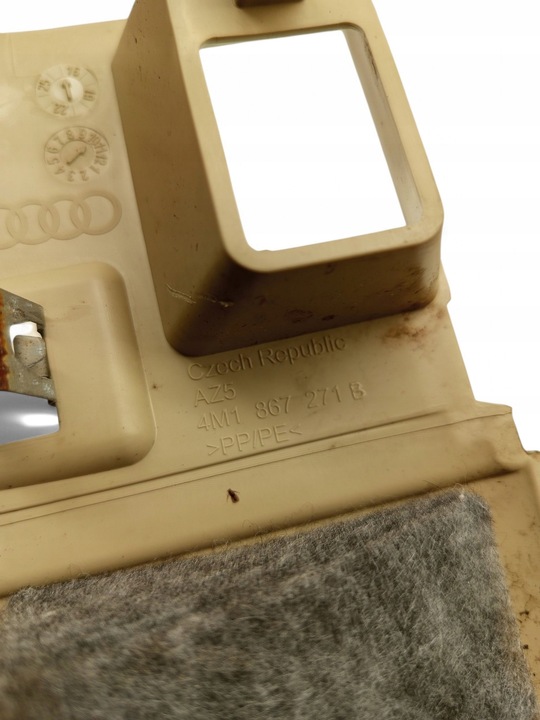 фото №5, Audi q7 4m 4m1867271b левая сторона обшивка стоек