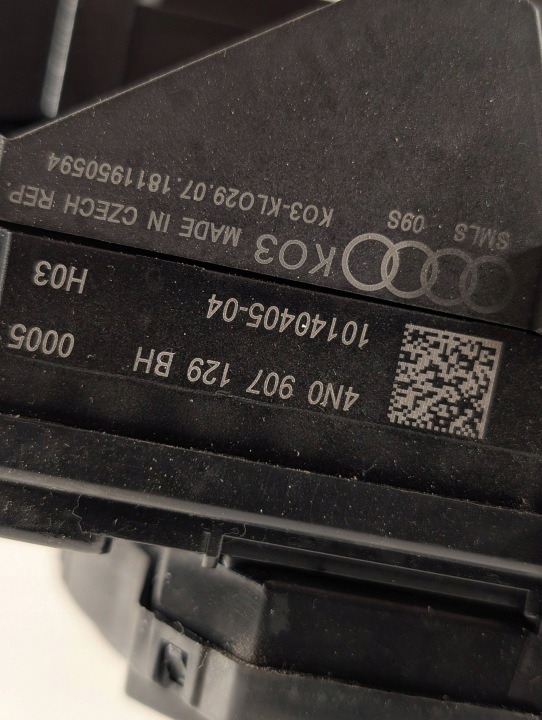 фото №6, Audi a8 s8 d5 2019 рулевой/подрулевой / переключатель поворотов дворник