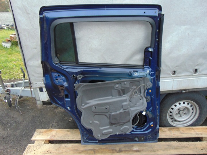 фото №12, Дверь левый зад ford grand c-max mk2 цвет ia