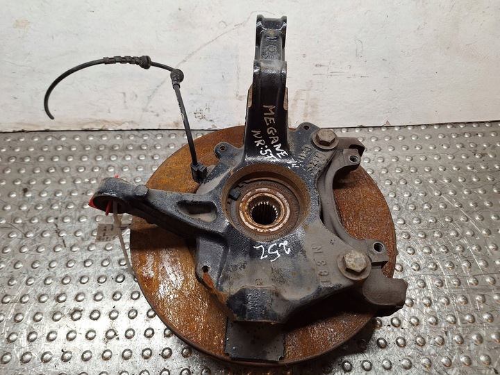 фото №1, Поворотный кулак левая renault megane iii scenic iii 1.2 1.4 1.6 2.0 16v 1.5 dci