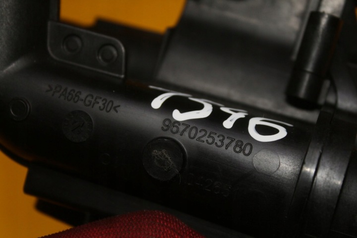 фото №8, Корпус термостата 9670253780 mondeo mk5 v 1.5