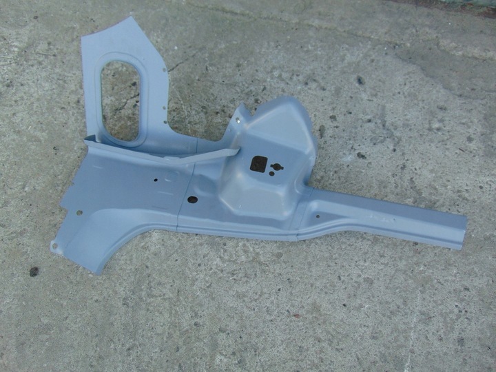 фото №13, Обшивка крила праві зад підсилювач vw touran 2015- 5ta813392
