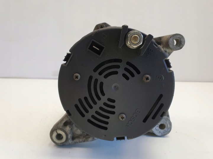 фото №8, Volvo v70 i 2.0 10v генератор 0123310017 80a