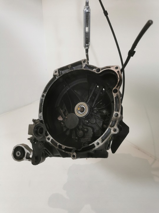 фото №8, Коробка передач коробки передач ford fiesta mk7 1.6 16v 8a6r-7002-da