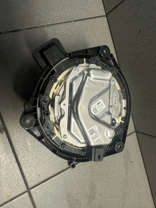 фото №1, Воздуходувка воздуховод вентилятор bmw 3 318i g20 drf-10238-001