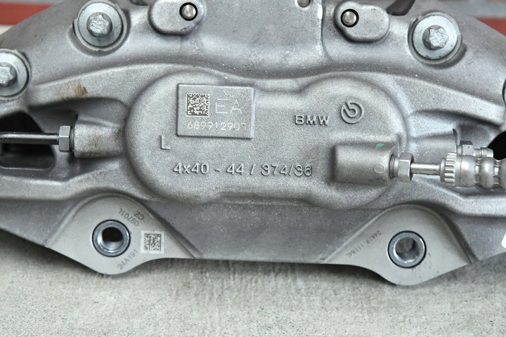 фото №7, Суппорт прижим тормозной левый перед bmw 5 g60 g61 7 g70 x3 g45 3733km