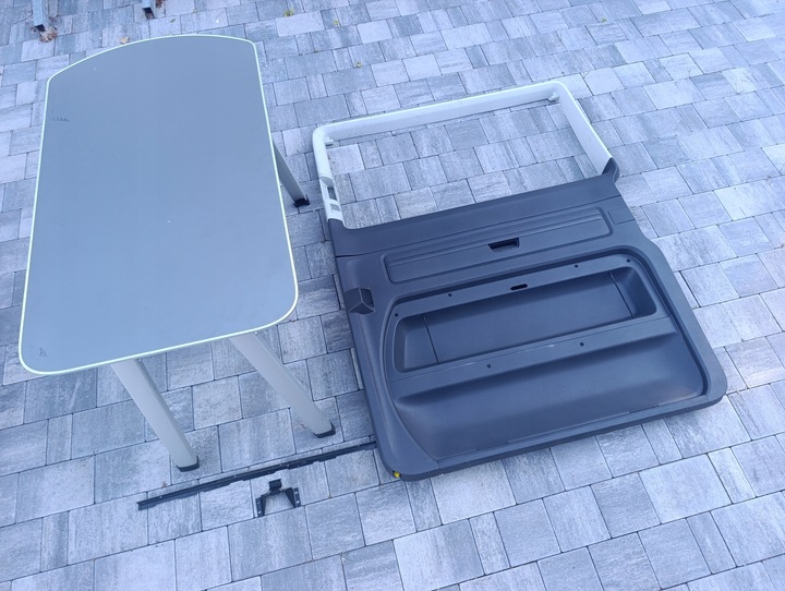 фото №10, Vw t5 t6 multivan california боковина оббивка двері правих ze stolikiem