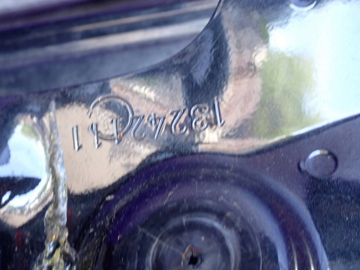 фото №9, Audi a4 b6 sedan дверь зад правые задние lz9w планка нижняя