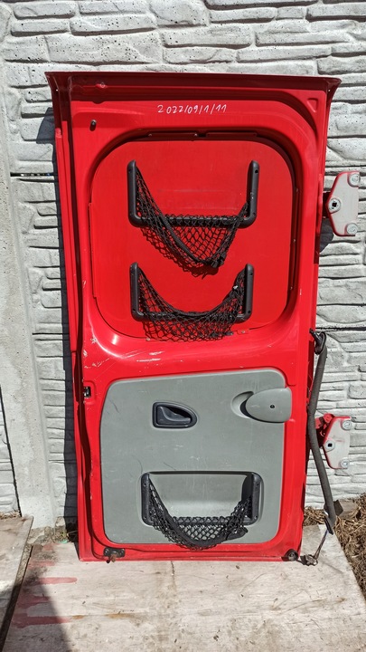 фото №7, Двері ліві зад trafic vivaro 01-14 oc70 l547