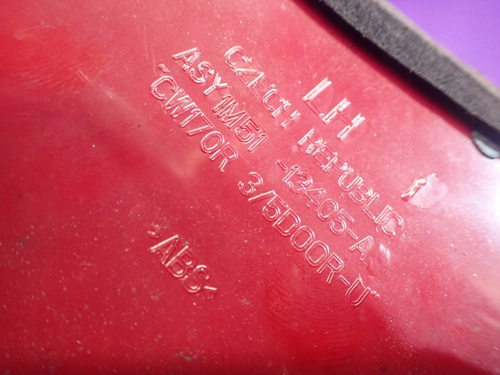 фото №6, Focus mk1 hb 5d 98-04 лампа зад ліва 1m5113405a