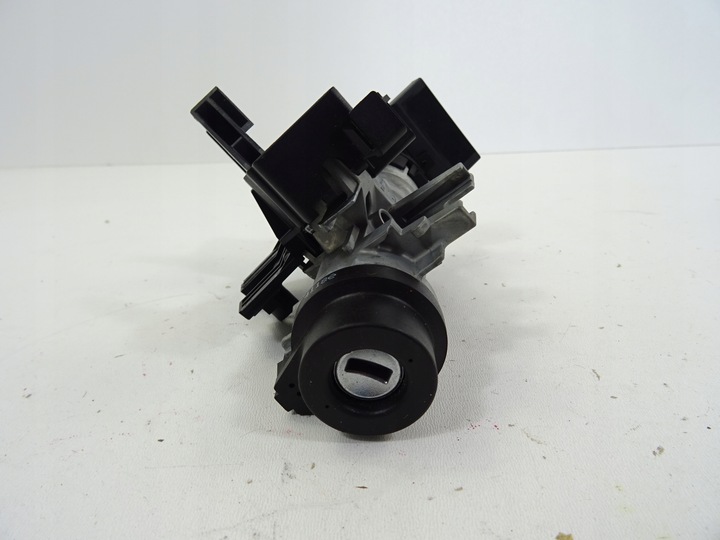 фото №16, Citigo 1.0 блок керування комфорту bcm двигуна замок запалювання ключ кришка комплект