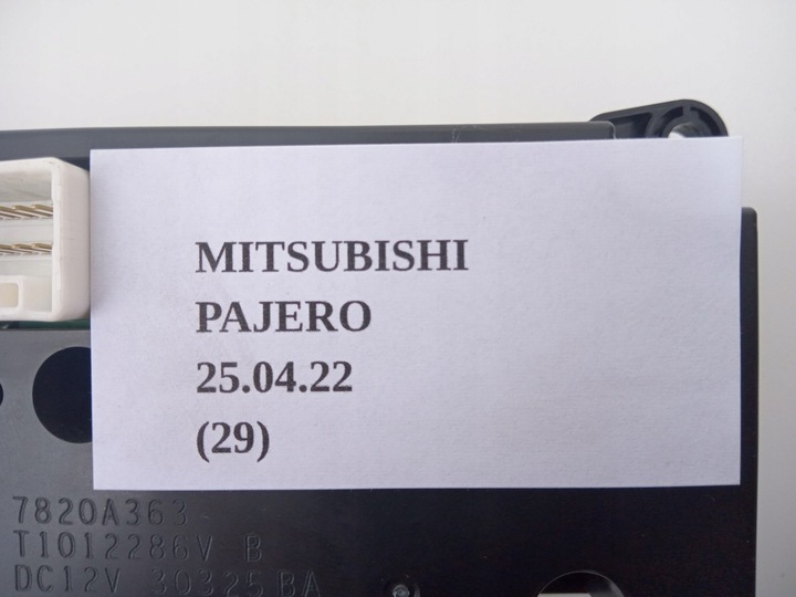 фото №6, Панель кондиционера mitsubishi pajero sport ii