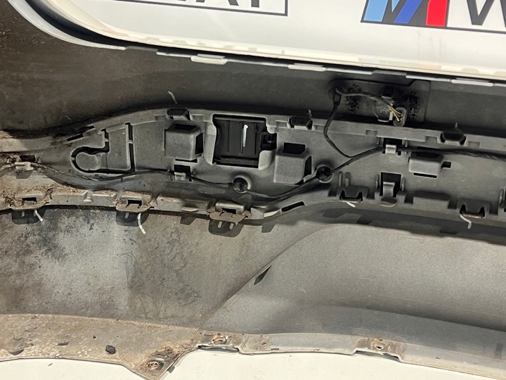 фото №16, Bmw x3 f25 lci рестайлінг бампер зад задній pdc оригінал a96 мінерально-білий