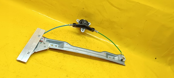 фото №8, Podnośn скла механічна коробка передач правий перед corsa d 013188483