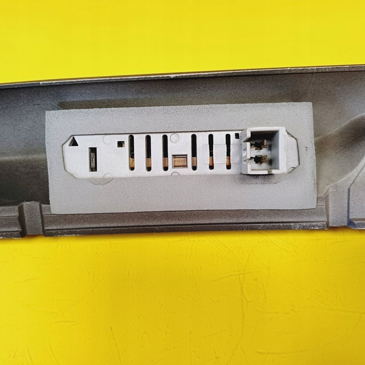 фото №10, Накладка кришки багажника opel zafira a 90579631 nr283