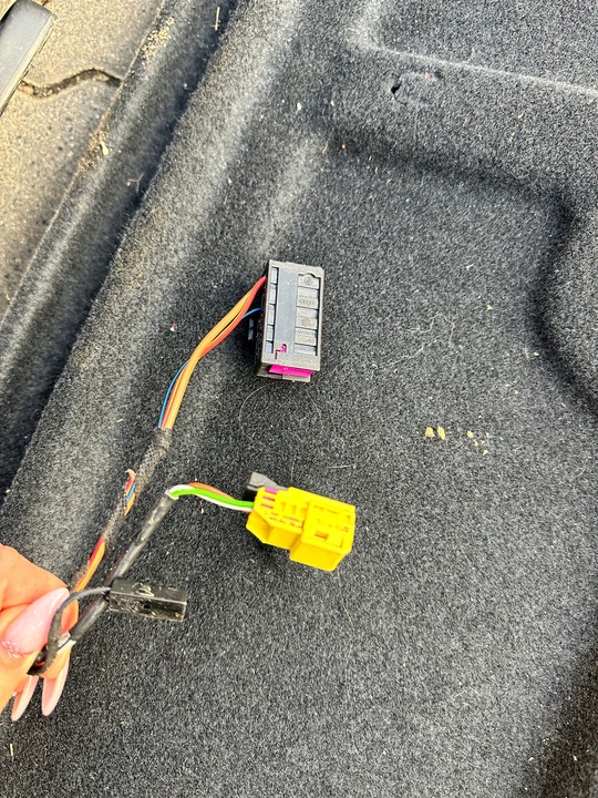 фото №8, Sharan 7n рестайлінг сидіння 7 осіб 3 ряд оббивка ремені