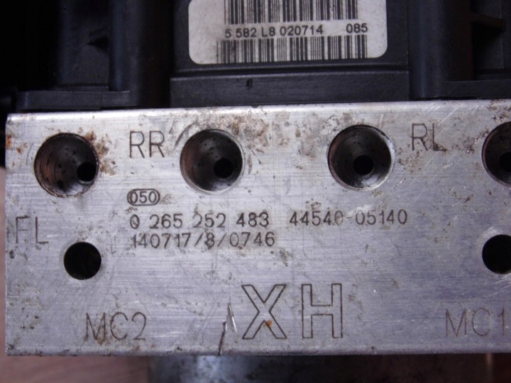 фото №7, Toyota avensis iii t27 блок управления abs 44540-05140