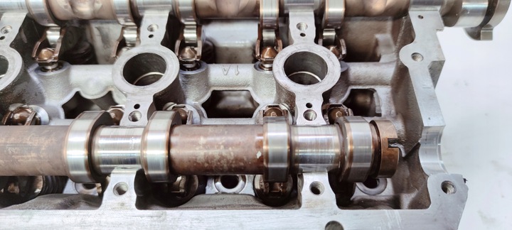 фото №12, Головка права audi a4 a5 a6 a7 3.0 tfsi 06e103404k