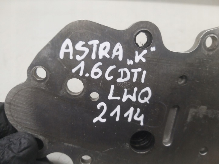 фото №12, Радіатор масла 1.6 cdti lwq b16dte astra k v insignia meriva 422-803-301