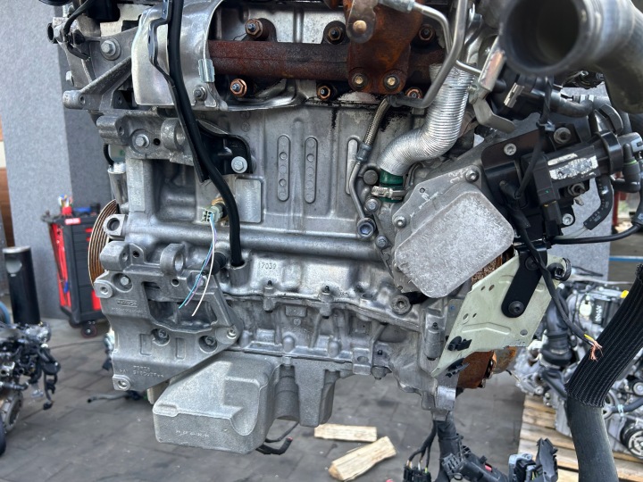 фото №14, Двигатель комплектный ford fiesta mk8 kuga focus 1.5 tdci xujm