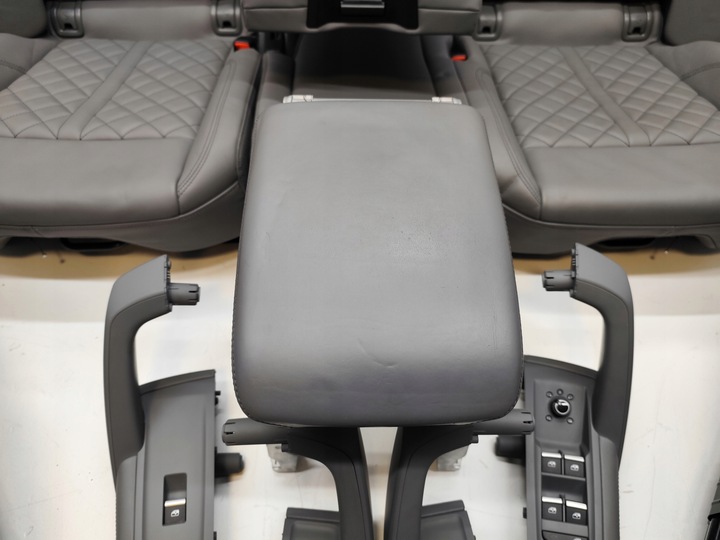 фото №10, Audi q5 80a s-line сиденья диван комплект кожа