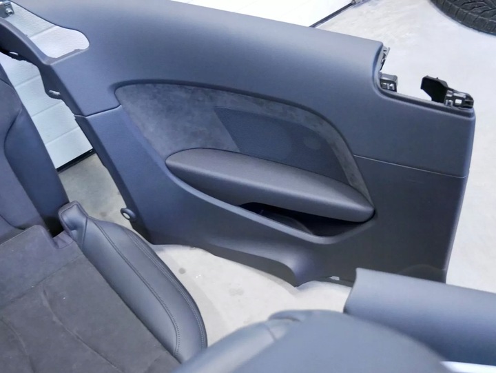 фото №10, Audi a3 8v 3d сиденья комплект кожа алькантара