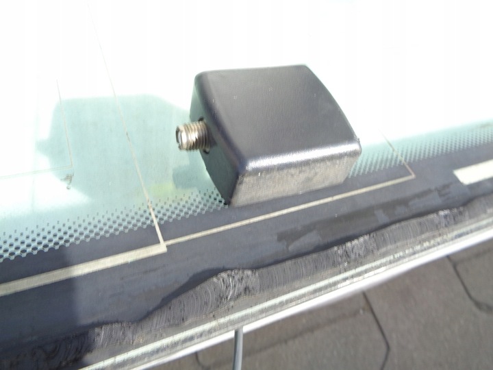 фото №8, Стекло зад задняя зелёная с подогревом bmw e36 sedan