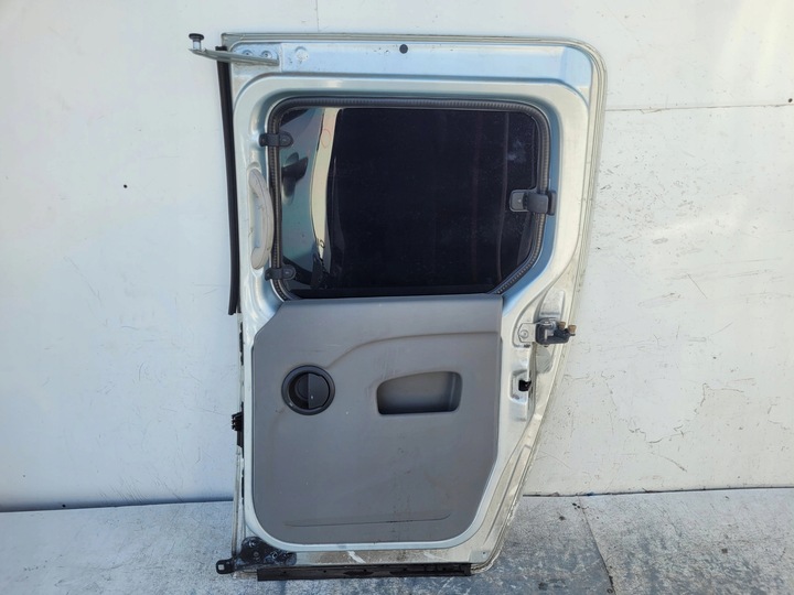 фото №8, Renault kangoo ii 08- дверь сдвижные правые правые зад стекло