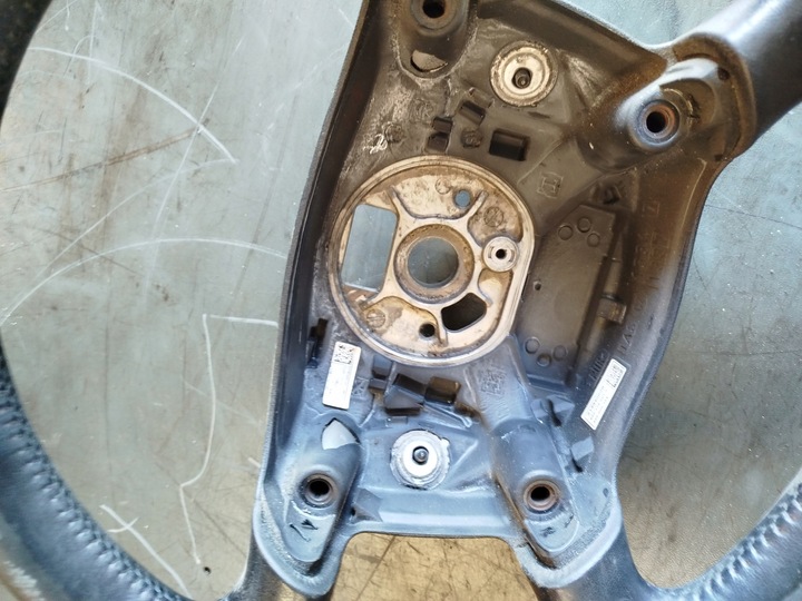 фото №10, Руль кожа подушка безопасности audi a4 b6 8e0419091a