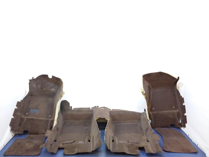 фото №16, Audi a8 d4 длинный сиденья диван кожа салон balao