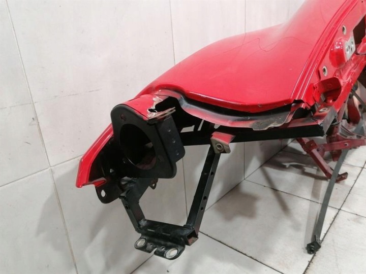 фото №13, Ferrari 458 f142 spider left rear wing 84326311 крила
