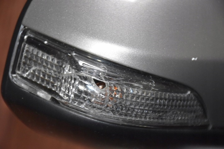 фото №16, Дзеркало праві 7pin toyota auris ii corolla e18 eu