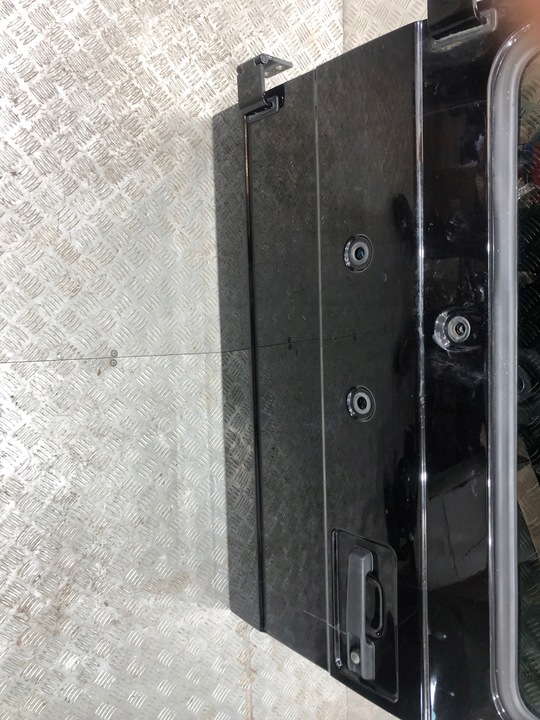 фото №3, Крышка зад дверь mercedes w463 g класс камера 2015r