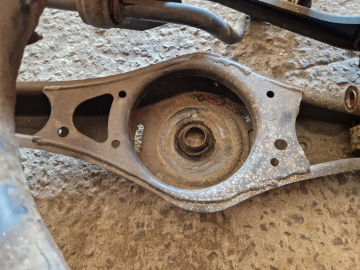 фото №11, Подрамник подвески зад vw touran i 06-10 рестайлинг