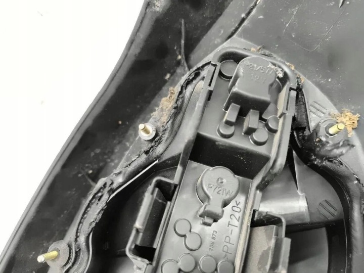 фото №8, Фара левая задняя nissan almera ii хэтчбек n16 26555bn010 2.18l дизель