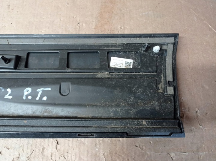 фото №7, Планка дверь правые зад audi q2