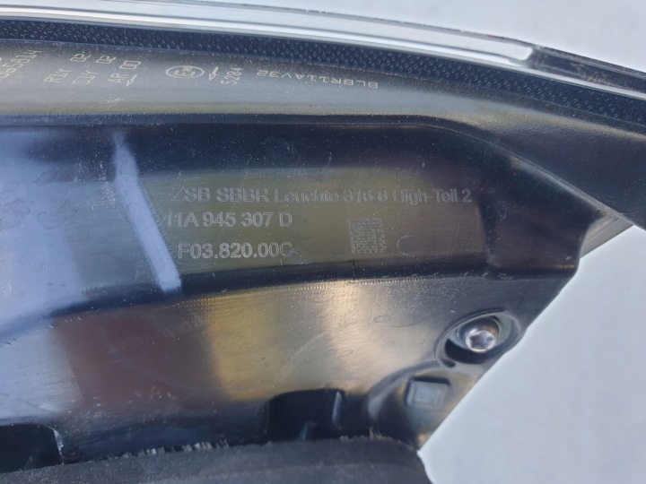 фото №14, Vw id4 id.4 11a 20- фара led накладка кришки зад 11a945307d