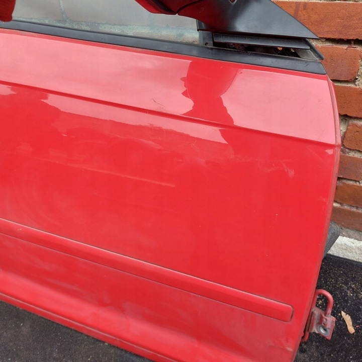 фото №6, Audi a3 8p 5d дверь правые передние код краски lz3m