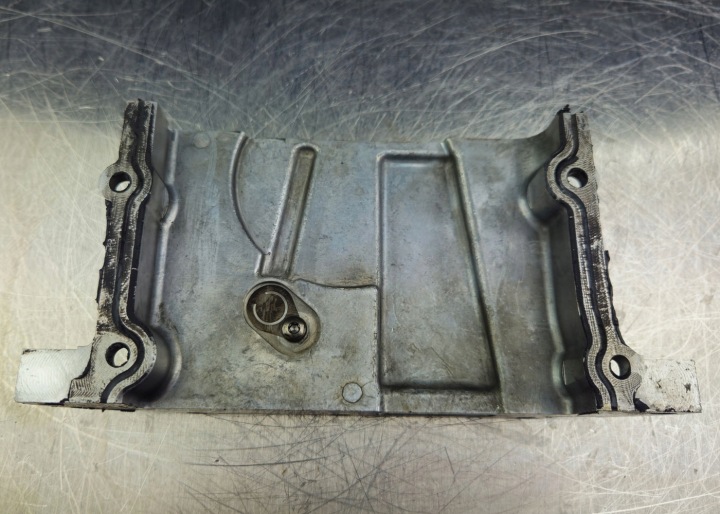 фото №7, Корпус грм audi vw 3.0 tdi crt 059109122ak