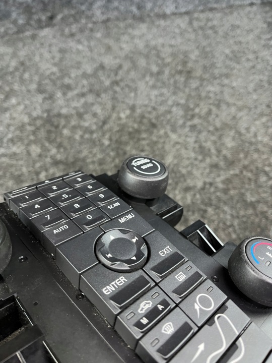 фото №6, Volvo v50 s40 ii панель радио воздуховод кондиционера 8697155