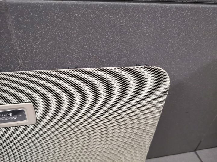 фото №4, Маскувальна накладка сабвуфера audi a8 d3 4e0035435