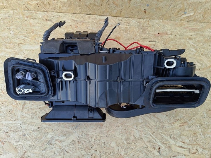 фото №5, Mercedes gle w167 комплектна обігрівач 2023r a1678301005