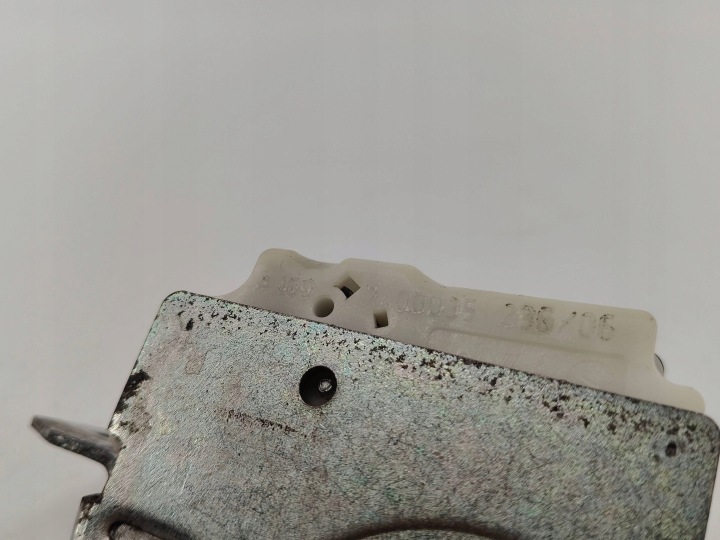 фото №5, Замок кришки зад багажника mercedes a w169 a1697400035