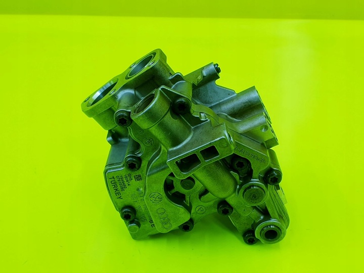 фото №3, Насос масла audi s6 c7 s7 c7 a8 4.0 tfsi ctg 079115103be перевірена