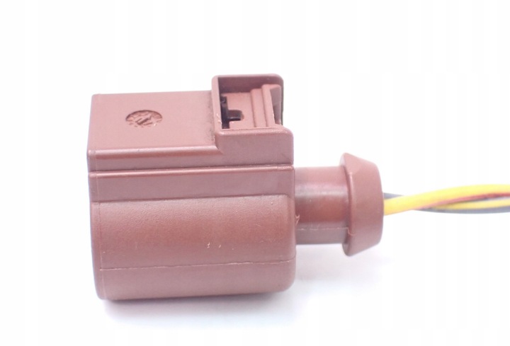 фото №6, Разъём штекер соединитель audi vw 8k0973702a