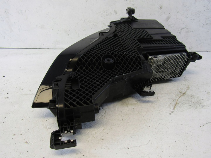 фото №9, Audi e-tron gt лампа ліва перед повний led laser 4j3941085