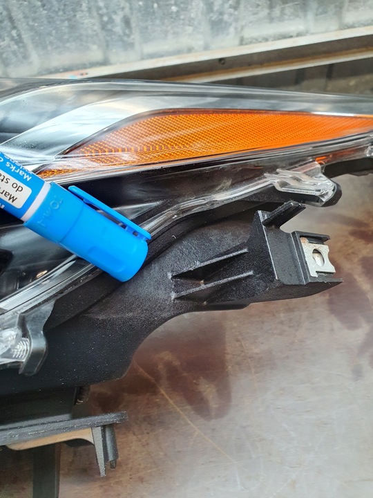 фото №10, Лампа перед ліва повний led toyota prius prime