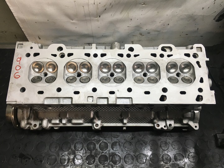 фото №1, Головка reg. #906 volvo s60 v70 2.4b комплектная 1001837